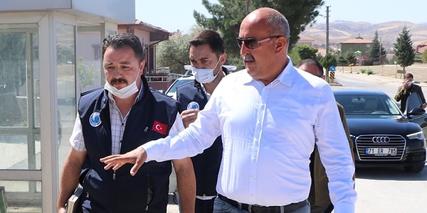 Kırıkkale Cumhuriyet Başsavcılığı'nın talimatıyla İl Emniyet Müdürlüğü Kaçakçılık ve Organize Suçlarla Mücadele Şubesi tarafından 27 Mayıs tarihinde operasyon gerçekleştirildi. Görseli