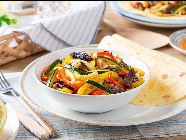 7. Sebzeli Fajita ve Mercimekli Havuçlu Nugget