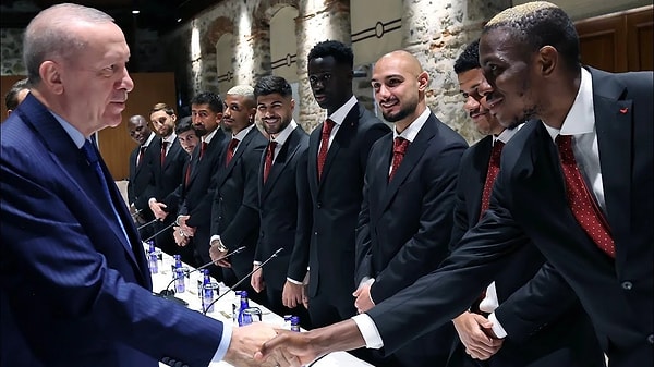 Kupa ile ziyaret gerçekleşti.