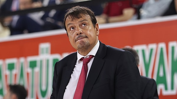 Yunanistan Basketbol Ligi'nde Ataman'ı çıldırttılar. Görseli