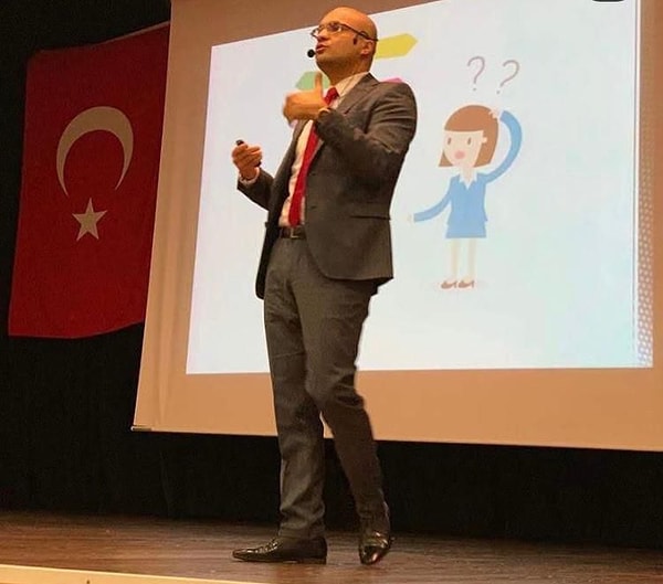 +Bir öğretmen bu kitabı kapattığında sizce zihninde hangi cümle kalmalı?