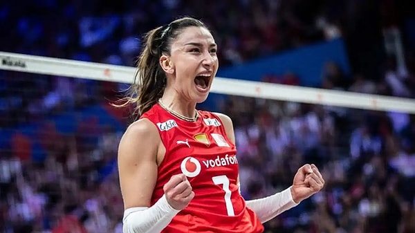 Hande Baladın'ın beklenen transferi gerçekleşti.