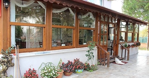 Armoni Motel