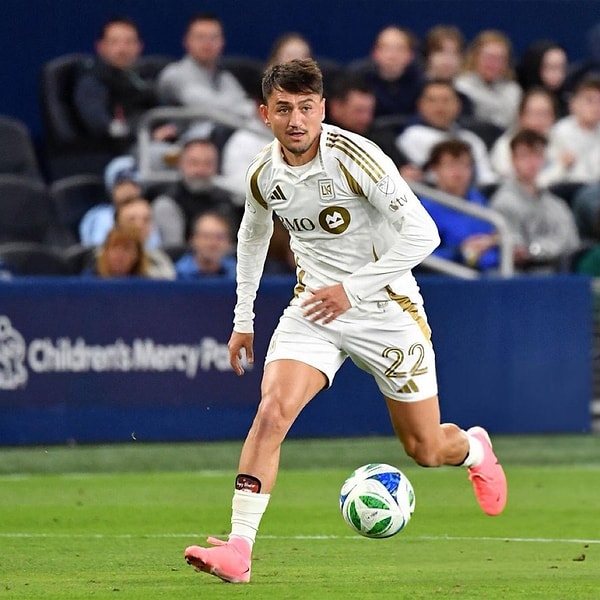 Fenerbahçe, 15 milyon euroya transfer etmişti Görseli