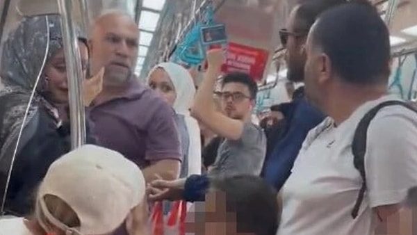 Tüm Türkiye günlerdir bu olayı konuşuyor. Marmaray'da bir babanın çocukları yanında darbedilmesi tepki çekmişti.