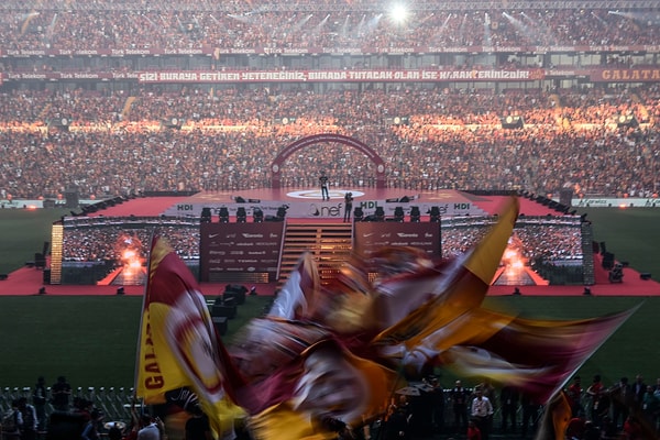Galatasaray seyircisi yine statları doldurdu. Görseli