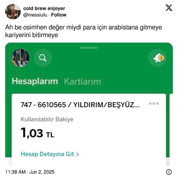 2. Futbolcuların keyfi yerinde zaten olan taraftara 😑 Görseli