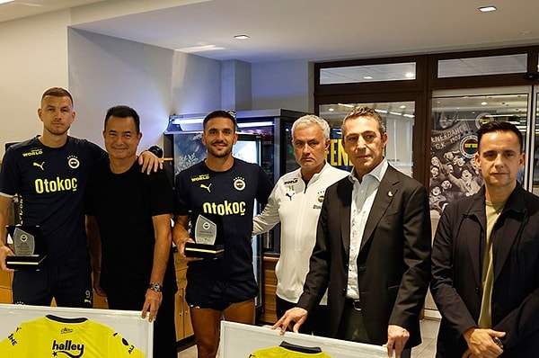 Tadic ve Dzeko'nun vedası