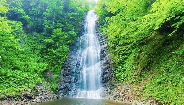 1. Bulut Waterfall – Rize