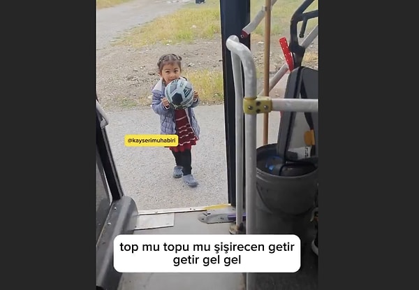 Otobüs nasıl top şişiriyor diyenler olacaktır. Görseli