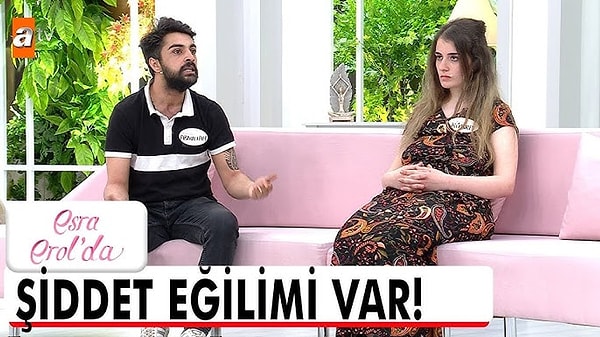 Esra Erol'un son zamanlardaki müdavimleri Abdullah ve Kübra.