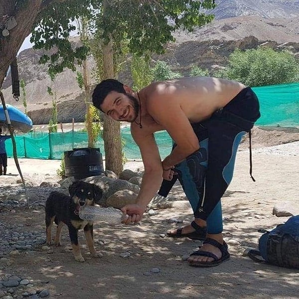 8. Bacaklara bakana dek her şey normal geliyordu.