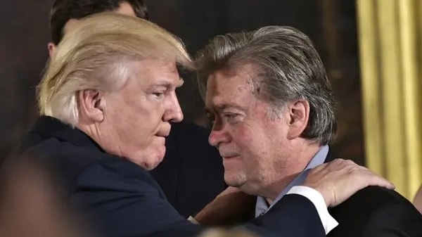 Steve Bannon: Musk’ın şirketlerine el koyulsun ve ülkeden sınır dışı edilsin. 👇