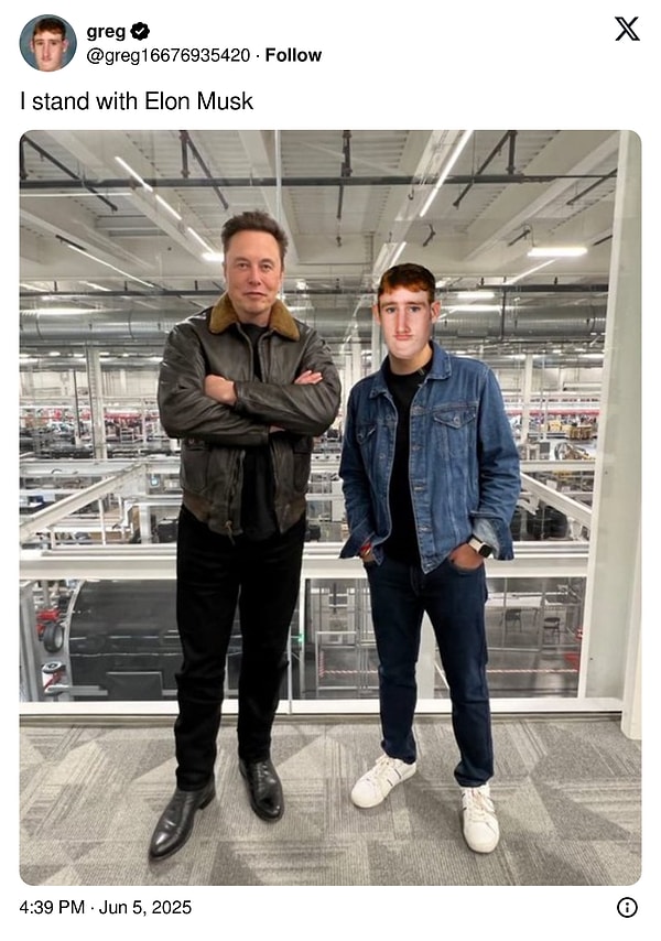 Elon Musk'ın yanındayım