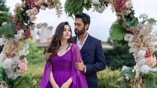 Töre ve aile baskısının dramatik etkilerini işleyen "Kuma" adlı dizi internet üzerinden izleyicisiyle buluşuyordu.