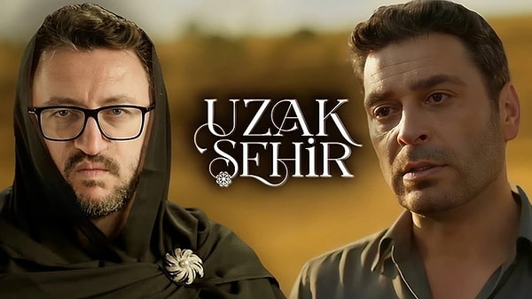 YouTube kanalından dizi ve film eleştirileri yapan Murat Soner sert yorumlarıyla geniş bir kitle tarafından tanınıyor.