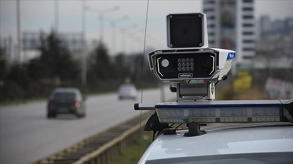 Kurban Bayramı'nda yollara çıkan vatandaşlar, radar uygulamalarıyla karşılaştı.