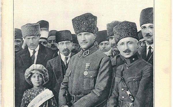 Yüzbaşı Habib cephede Mustafa Kemal Atatürk ve İsmet İnönü ile karşılaşmasına da günlüğünde yer vermiş. Görseli