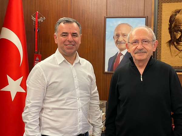 Gazeteci Barış Yarkadaş bir süredir bazı muhaliflerin hedefinde. Görseli
