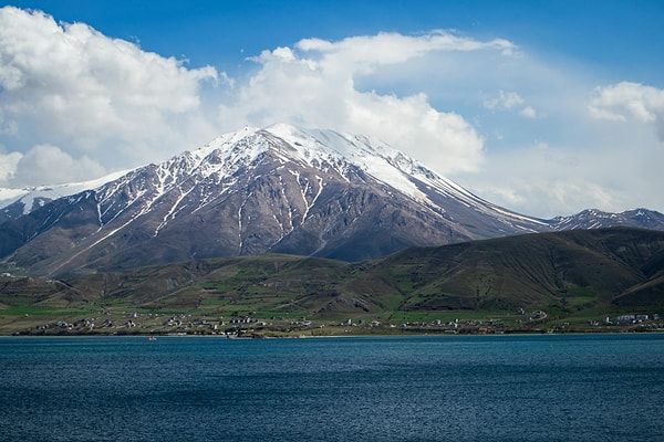 Places to Visit Around Mount Ararat