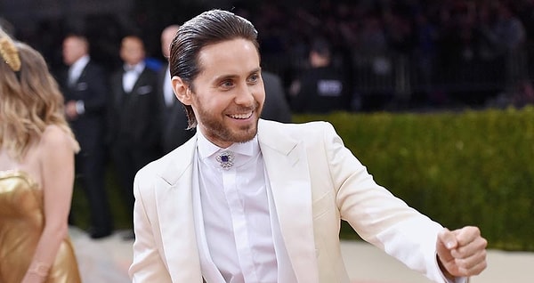 Oscar ödüllü oyuncu ve müzisyen Jared Leto bu defa başarılarıyla değil cinsel saldırı suçlamalarıyla gündem oldu. Görseli