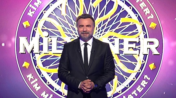 Oktay Kaynarca'nın sunuculuğunu üstlendiği Kim Milyoner Olmak İster, sosyal medyada gündem oldu. Görseli