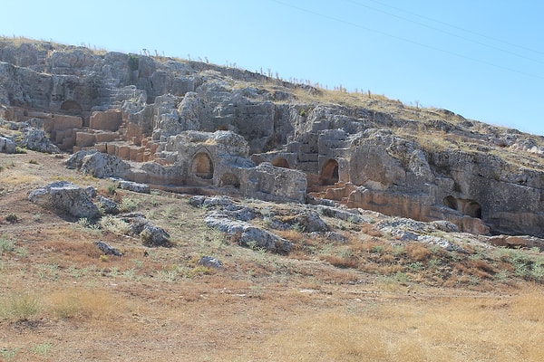 How to Get to Perre Ancient City