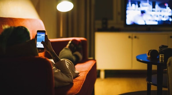 Sosyal Medyada Stalk Hangi Amaçlarla Yapılır? Görseli
