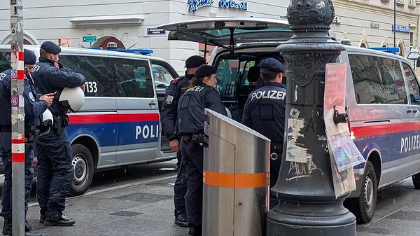 Okullara düzenlenen saldırılara bir yenisi daha eklendi. Bu sefer de Avusturya'nın Graz kentindeki bir okula silahlı saldırı düzenlendi. Görseli