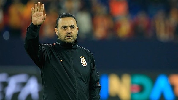 Bir veda da eski futbolculardan Hasan Şaş'tan geldi. Görseli