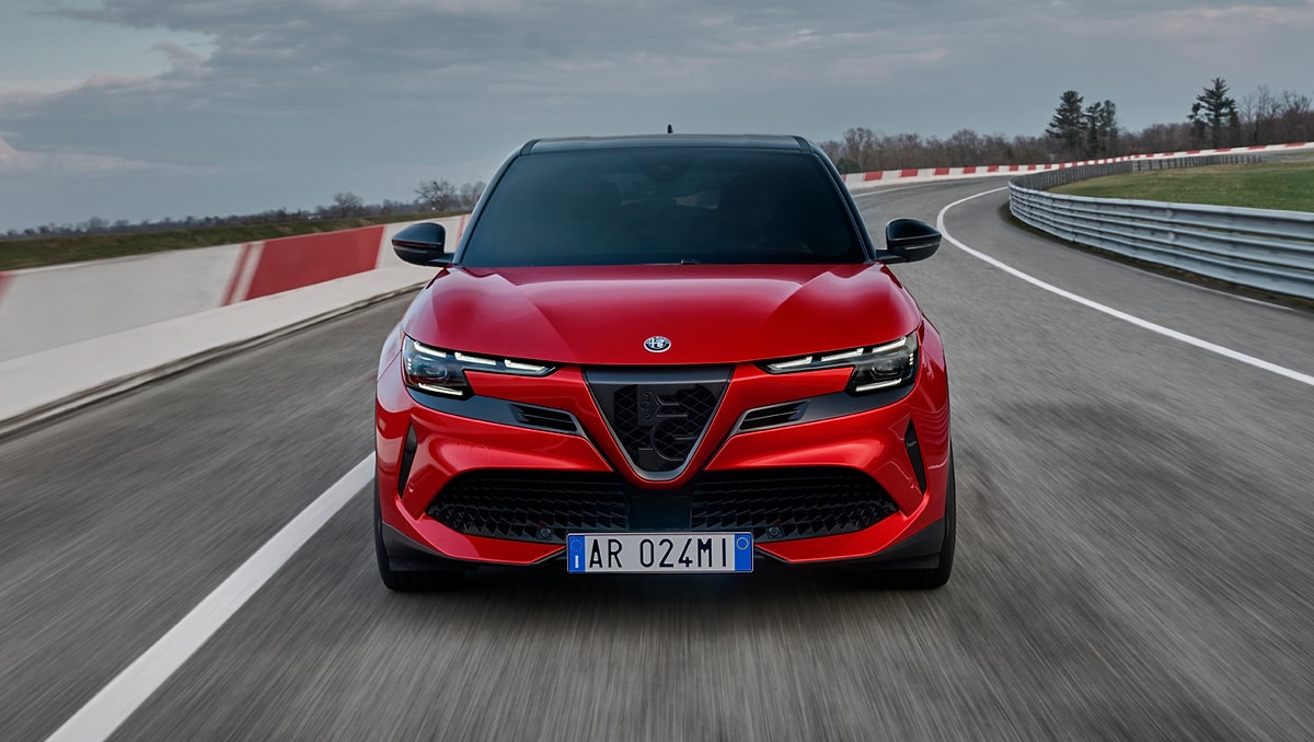 Alfa Romeo Fiyat Listesi Haziran 2025! İşte Alfa Romeo Elettrica, Ibrida, Tonale ve Giulia Güncel Fiyatları