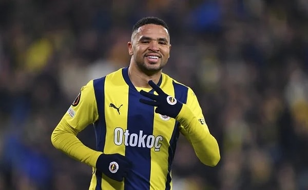2. Al Hilal, Fenerbahçe'nin golcüsü Youssef En-Nesyri ile ilgileniyor. Görseli