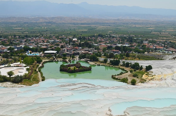 Must-See Attractions in the Area