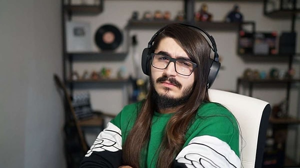 KEMAL CAN PARLAK (KENDİNE MÜZİSYEN)