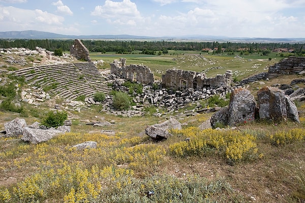 The Archaeological Importance of Aizanoi