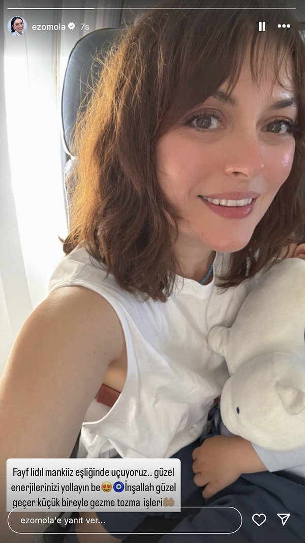 Ezgi Mola