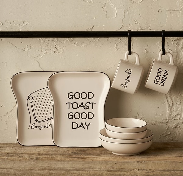 7. Hepsiburada’da indirimli fiyatıyla Bella Maison Toast kahvaltı takımı, siyahın asil dokunuşuyla sofralarınıza zarafet katıyor!