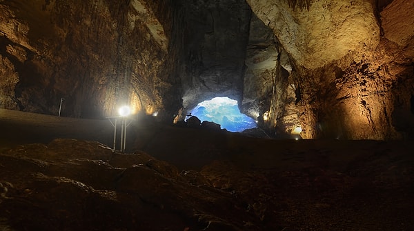 Transportation: How to get to the Heaven and Hell Caves?