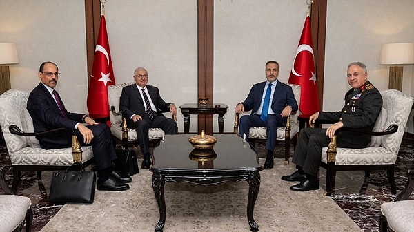 İsrail'in İran'a yönelik saldırılarının şiddeti büyüdü. Görseli