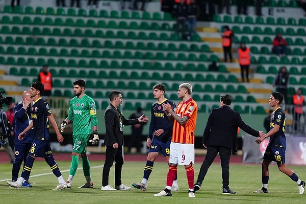 Muslera, o gece yaşananları İcardi üzerinden anlattı. Görseli