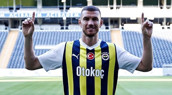Yeni takımı duyuruldu. Görseli