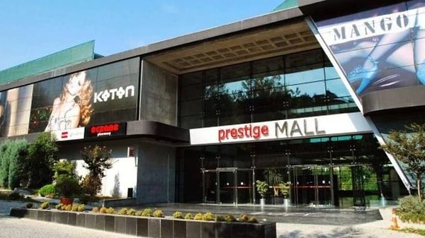 Değişen düzene ayak uyduramayan Prestige Mall, rekabetten çekiliyor. Türkiye’de AVM yatırımlarının hız kazandığı 2000’li yılların ortasında, lüks ve butik segmentte konumlanan ilk alışveriş merkezi olma vizyonuyla kurulan proje, 25 bin metrekarelik toplam alanı ve 12 bin metrekarelik kiralanabilir hacmiyle 2007 yılının mart ayında kapılarını açmıştı.