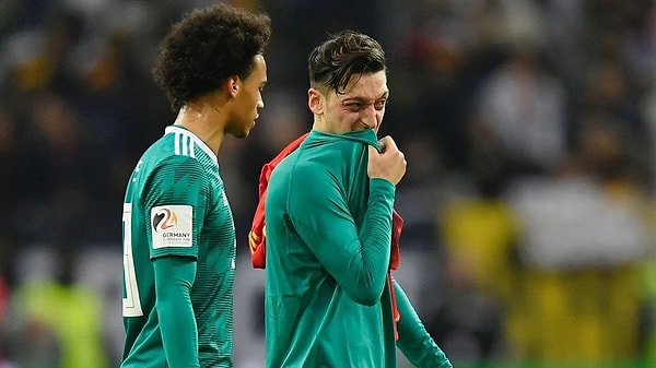 Fenerbahçe'den tepki çeken Mesut suskunluğunu bozdu. Görseli