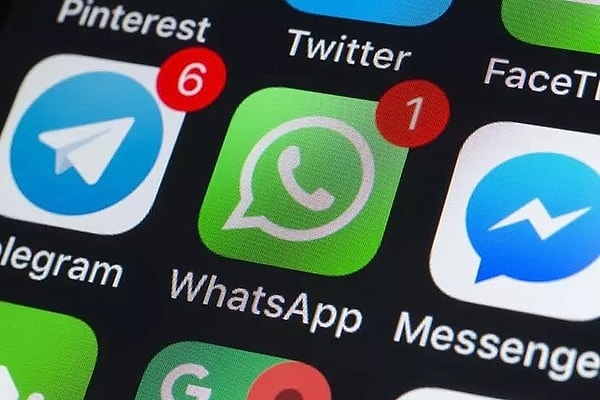 Peki nasıl oldu da WhatsApp bugüne kadar reklamsız gelebildi? Görseli