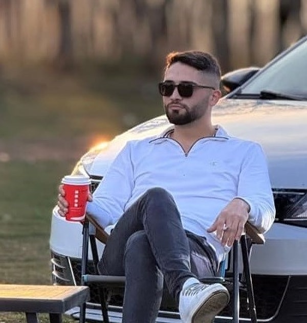 Çöken binaya ekipler müdahale etti.