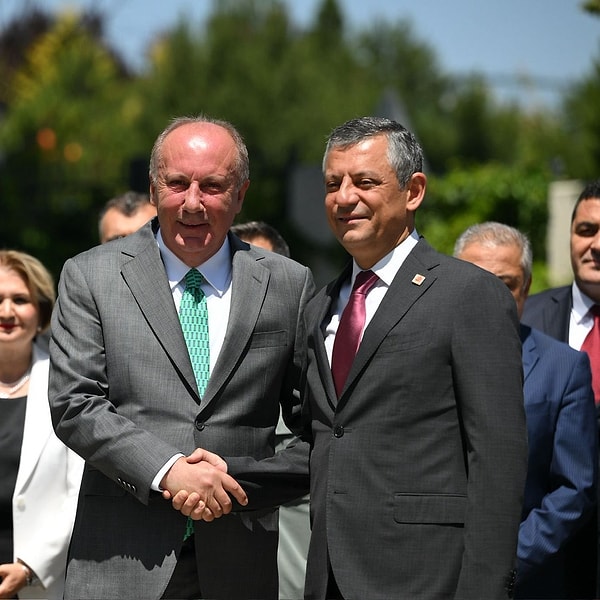 CHP Genel Başkanı Özgür Özel, Memleket Partisi ve genel başkanı Muharrem İnce’yi Ziyaret etti. Görseli