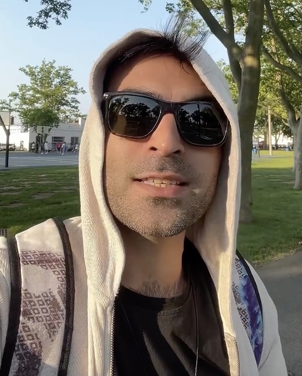 Tepkilerin hala sosyal medyada gündeme gelmesiyle bu konu set çalışanı Yener Yalçın'a da iletildi. Görseli