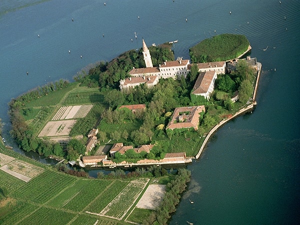 Poveglia neden dünyanın en ürkütücü adası olarak anılıyor? Görseli