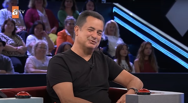Müge Anlı'nın yeni yarışma programının konuğu Acun Ilıcalı'ydı. Görseli