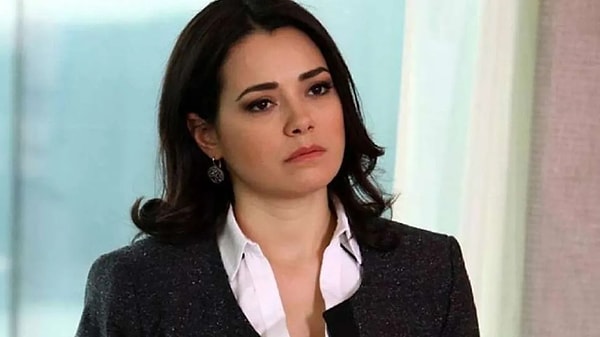 Şimdi gelelim işin en ilginç tarafına, Fırat Tanış’ın aşık olduğu iddia edilen o kişiye…